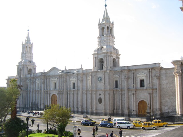 La minería en Arequipa: oportunidades y amenazas para el desarrollo