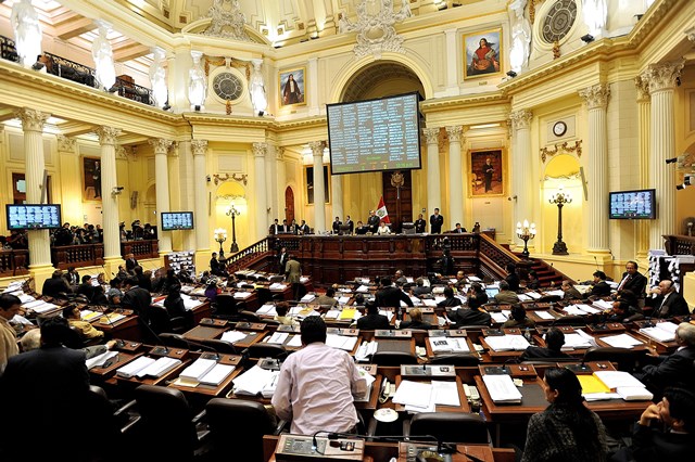 Corrupción en las regiones, un esquema de explicación