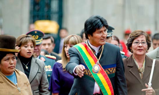 Mirándonos en el espejo boliviano