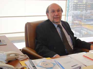 «Estamos haciendo un esfuerzo por descentralizarnos»