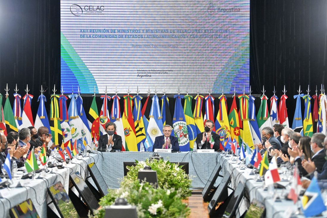 América Latina y el No Alineamiento Activo