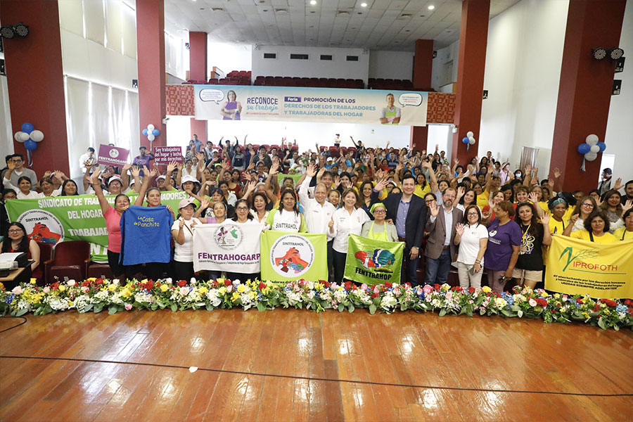 espacio-de-dialogo-foto-mesa-4